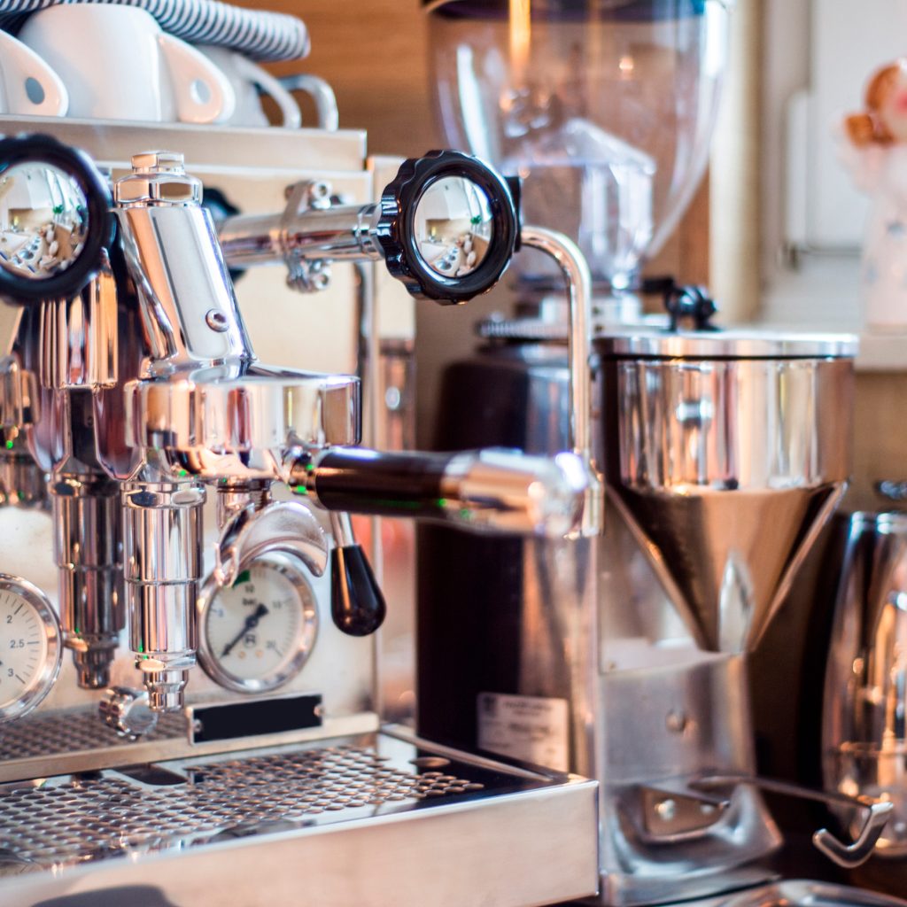 imagen mantenimiento de máquinas